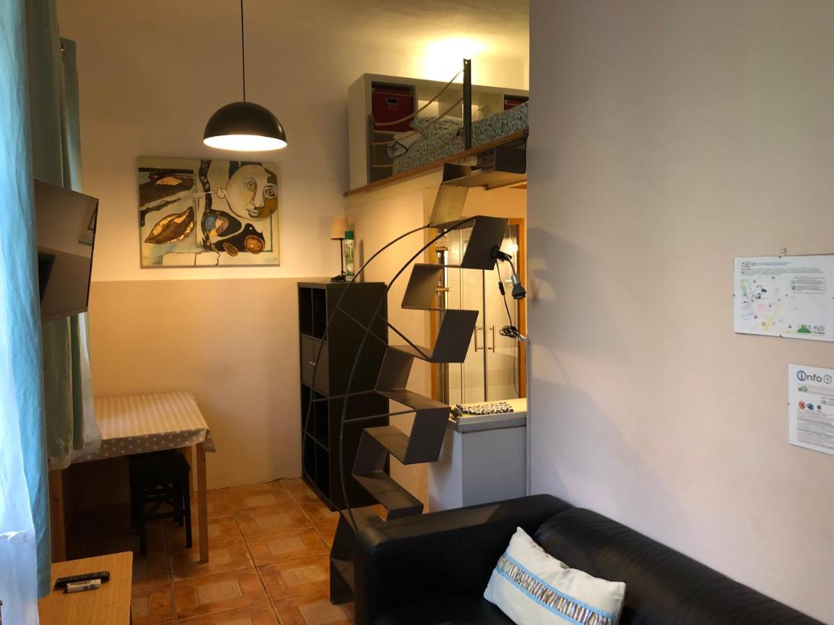 Estudio Finestrelles Barcelona Esplugues de Llobregat Luaran gambar