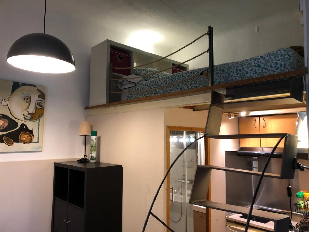 Estudio Finestrelles Barcelona Esplugues de Llobregat Luaran gambar