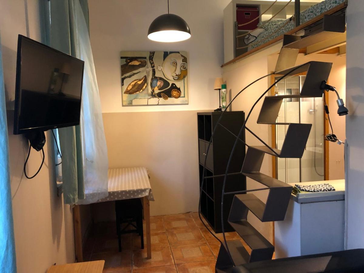 Estudio Finestrelles Barcelona Esplugues de Llobregat Luaran gambar